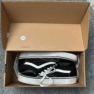 Black & White vans
